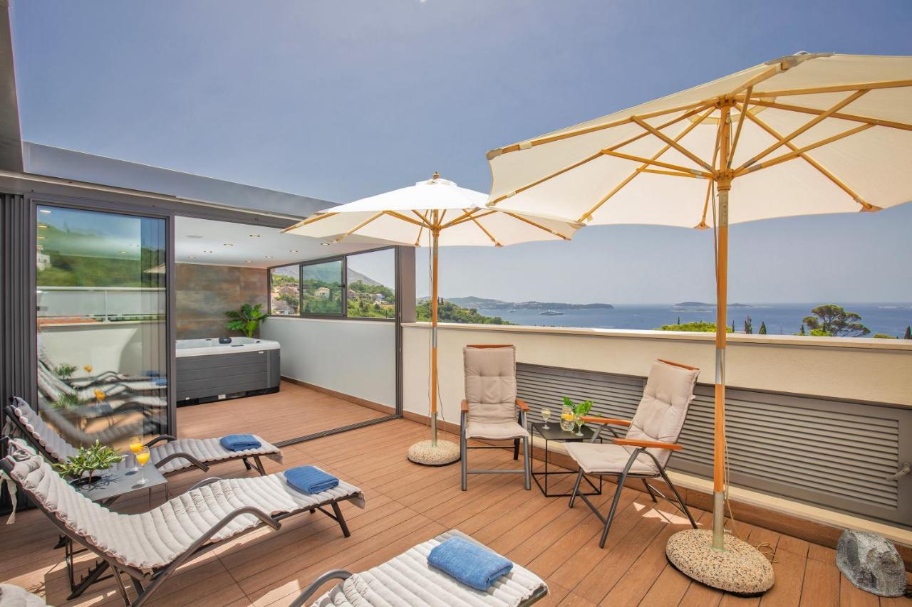 Boutique Flamingo B&B Mlini Bagian luar foto