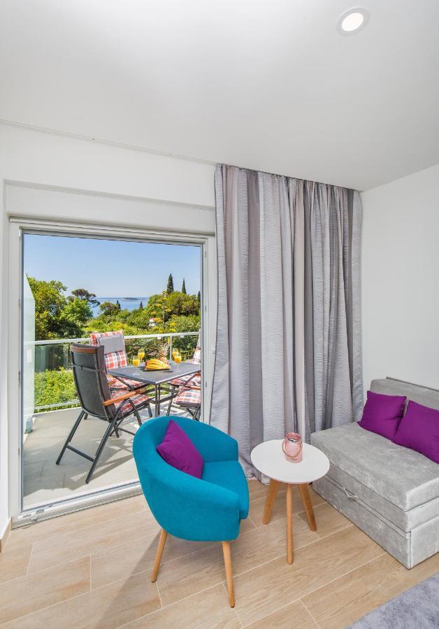 Boutique Flamingo B&B Mlini Bagian luar foto